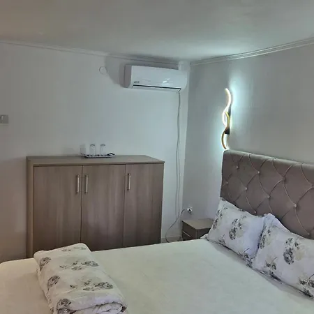 Casa Jianu Marilu Pensjonat *